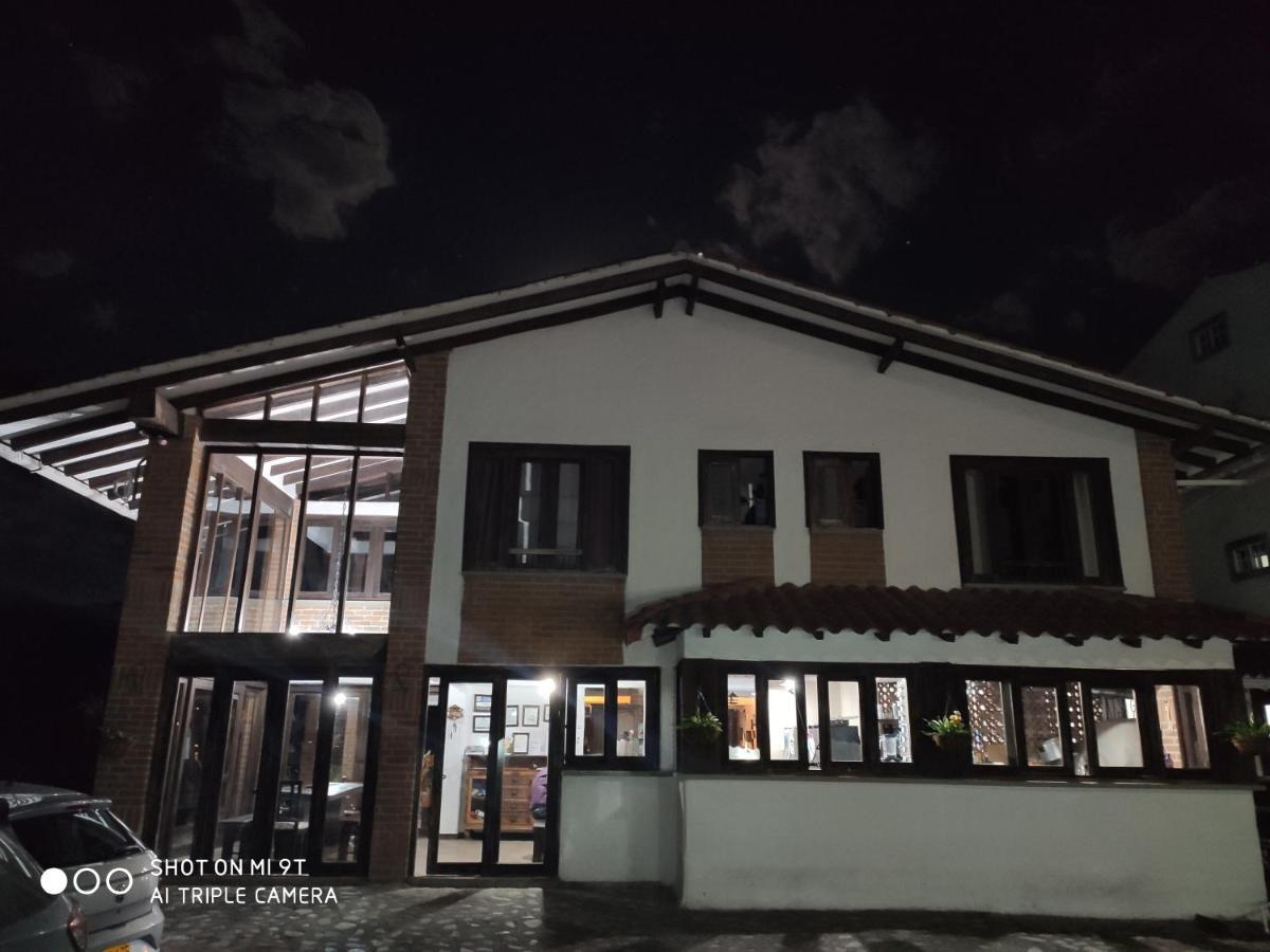 Hotel Villa Isabel Salento Bagian luar foto